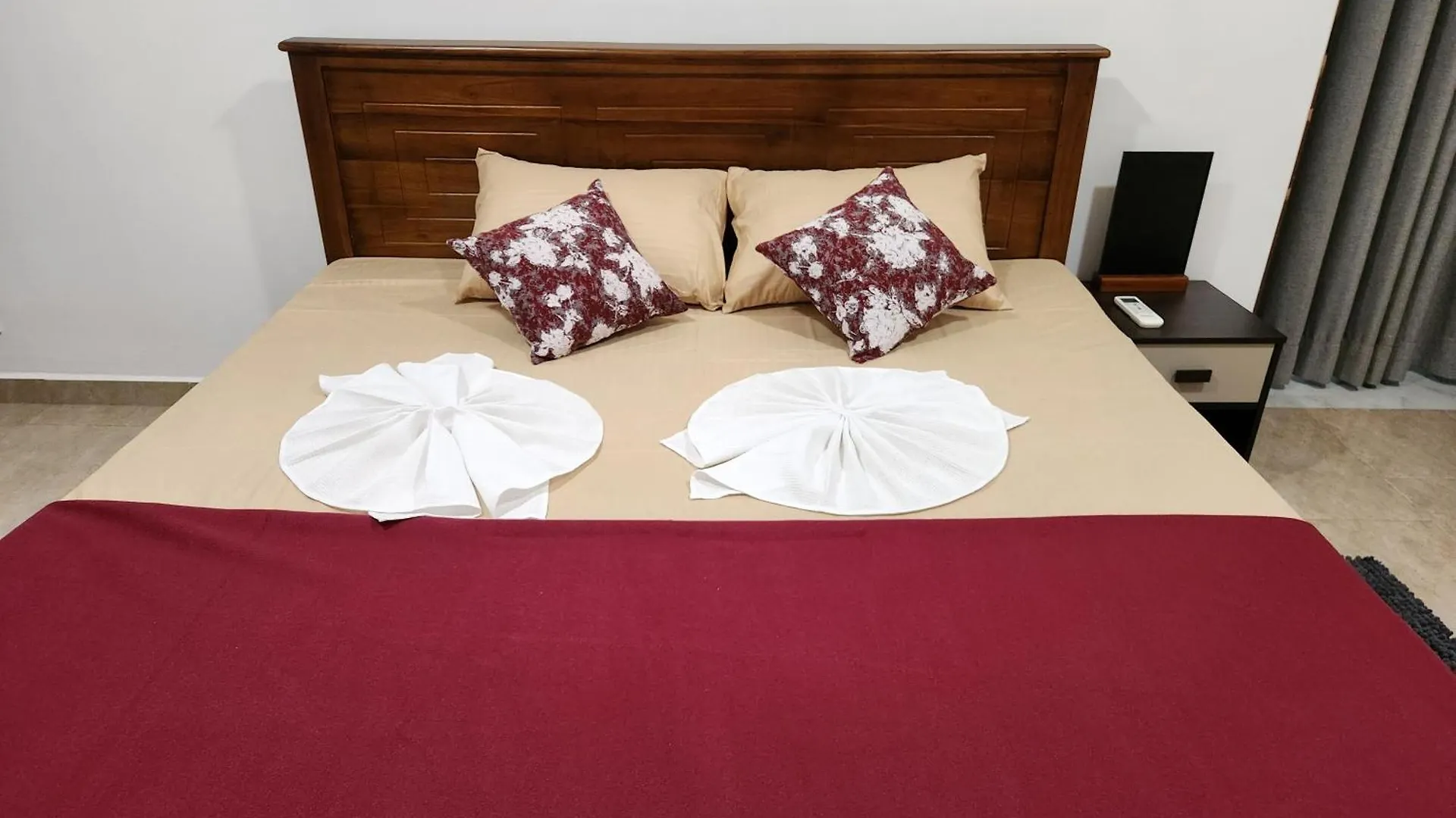 The Train Cottage Kandy - Homestay Hindagala